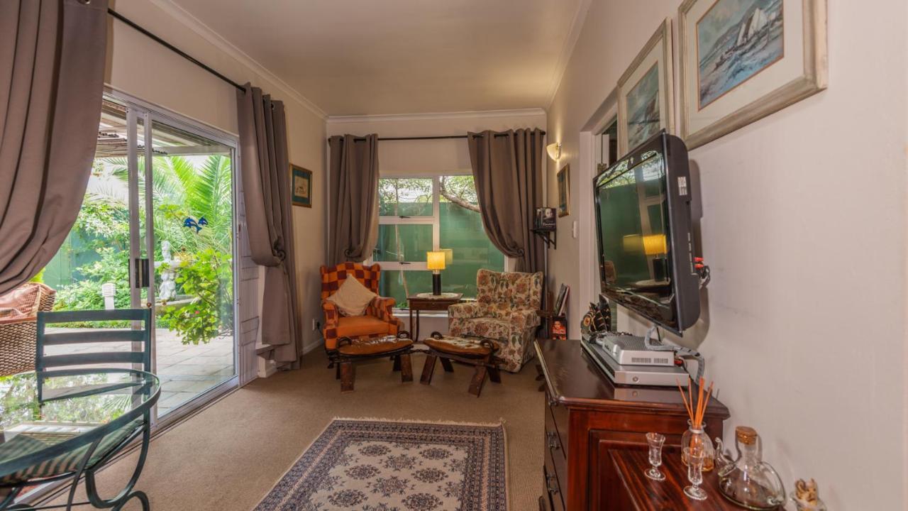 Brown Jug Guest House Hermanus Extérieur photo